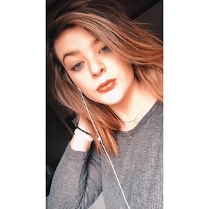 Meet your Posher, Macy